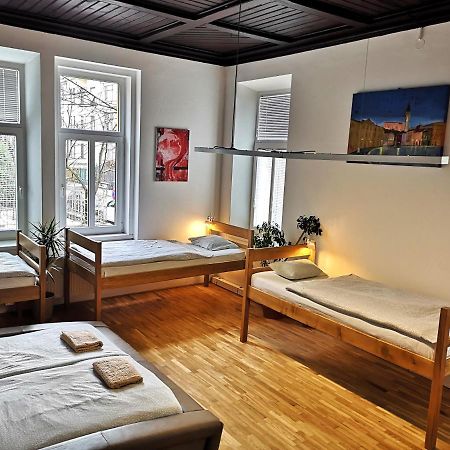 Hostel Vila Veselova, Ljubljana City Center Exteriér fotografie