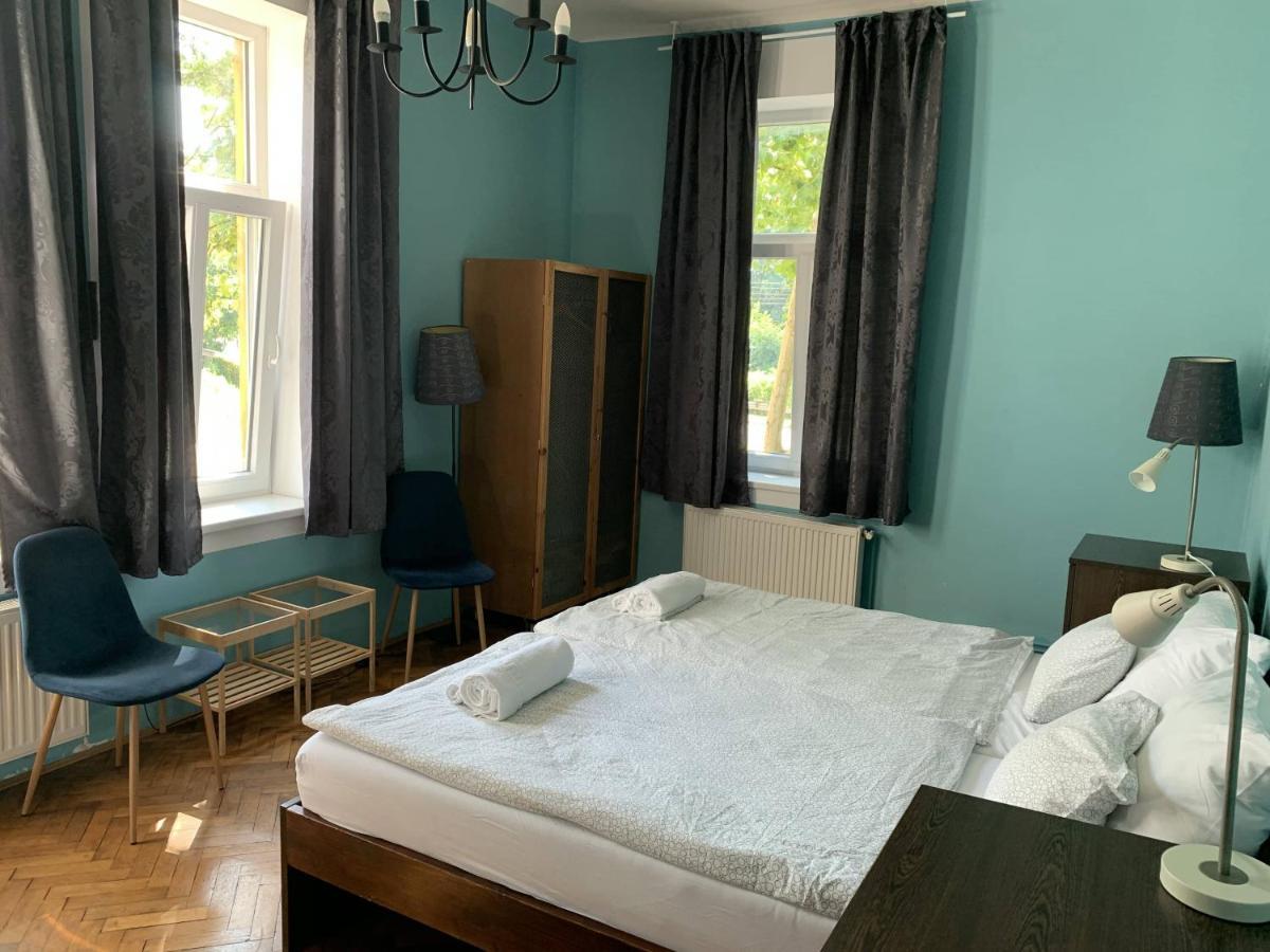 Hostel Vila Veselova, Ljubljana City Center Exteriér fotografie